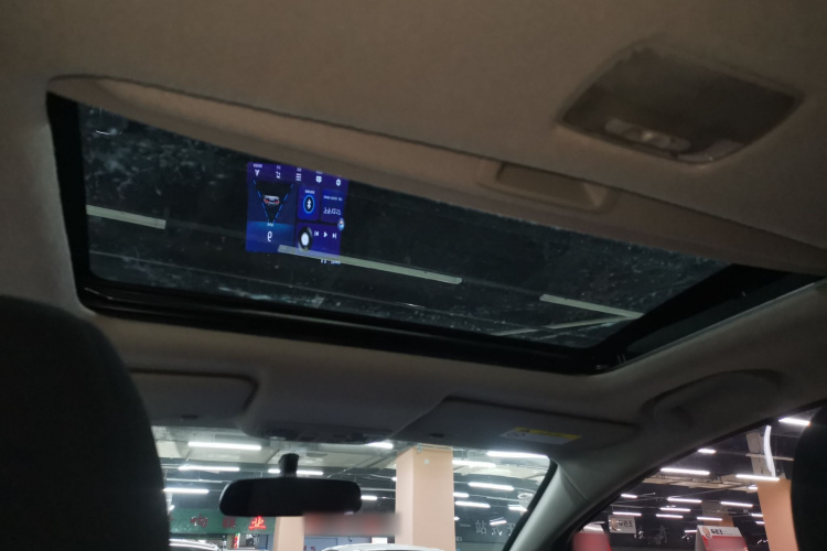 本田 飞度 2018款 1.5L CVT舒适天窗版中控内饰22