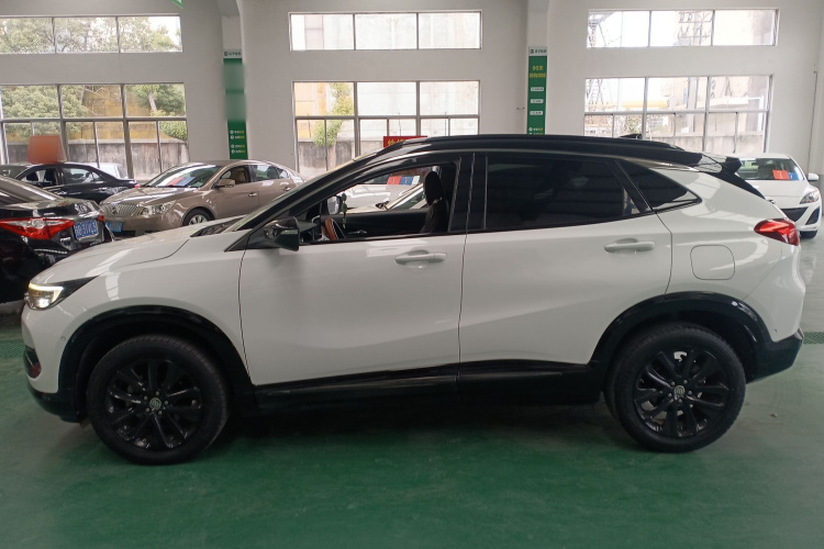 别克 昂科拉 2020款 20T CVT豪华型车身外观4