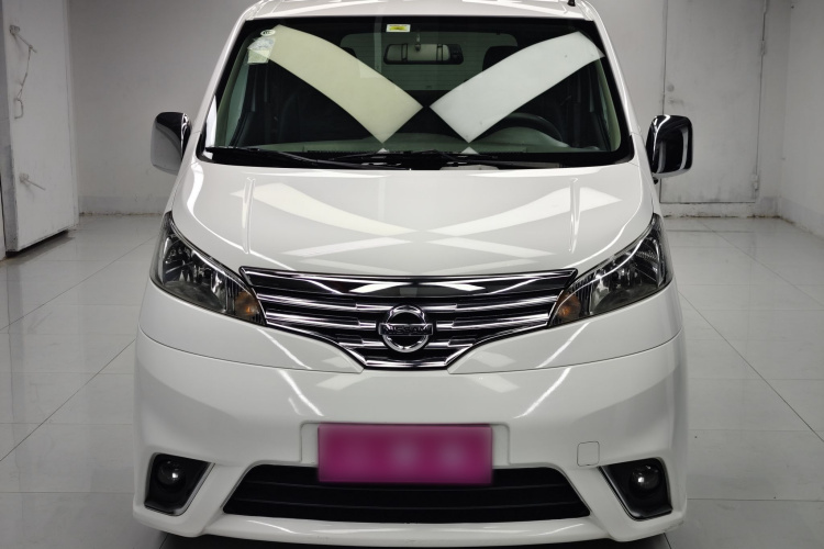 日产NV200 2018款 1.6L CVT尊享型车身外观6001