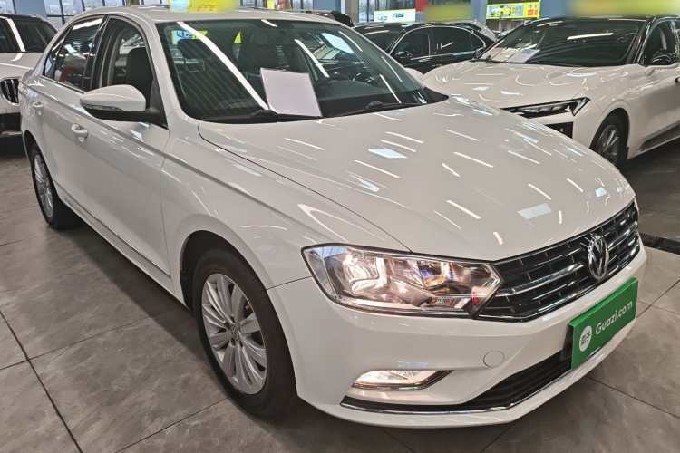 大众 宝来 2018款 1.5L 自动舒适型车身外观3