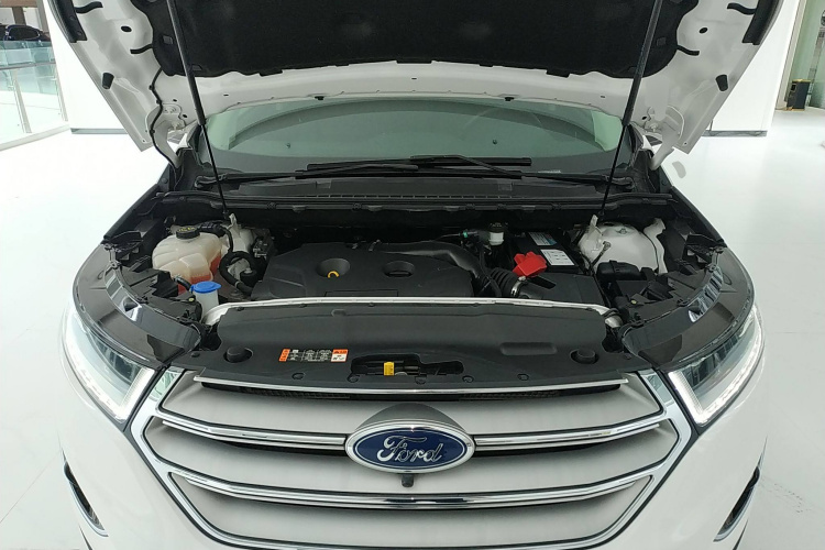 福特 锐界 2018款 EcoBoost 245 两驱豪锐型 7座 国VI机舱底盘24