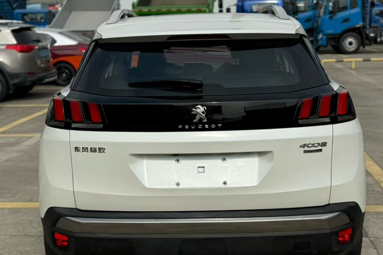 标致4008 2017款 350THP 精英版车身外观6004