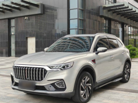 红旗HS5 2022款 改款 2.0T 智联旗享版