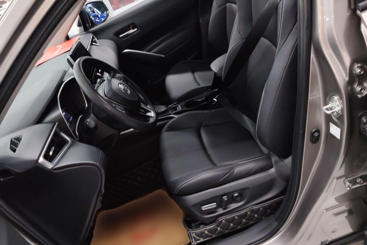 丰田 锋兰达 2022款 2.0L CVT豪华PLUS版中控内饰19