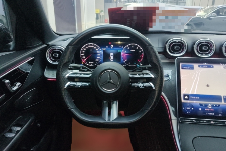 奔驰C级 2022款 改款 C 260 L 运动版局部细节13
