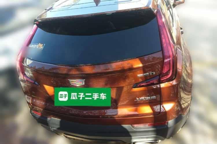 凯迪拉克XT4 2021款 28T 两驱领先型车身外观6