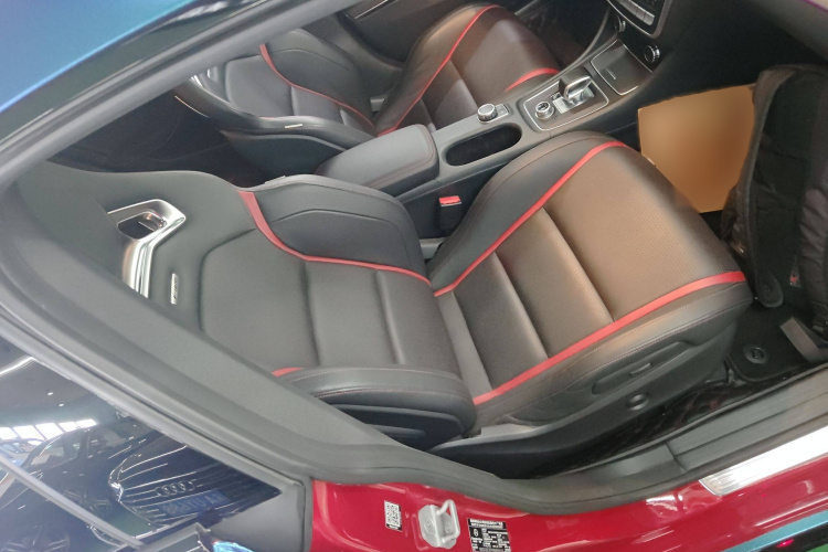 奔驰CLA AMG 2017款 改款 AMG CLA 45 4MATIC局部细节41