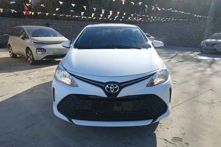 丰田 威驰FS 2017款 1.5L CVT锋驰版车身外观2