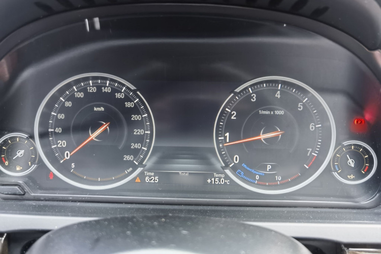 宝马7系 2014款 730Li 臻享型中控内饰7008