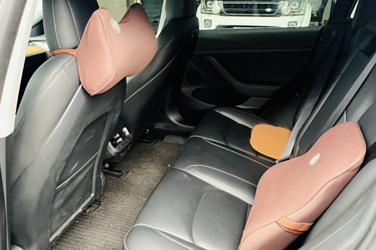 特斯拉 Model 3 2021款 标准续航后驱升级版 3D6中控内饰7005