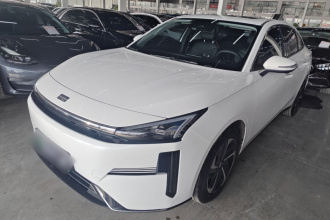 吉利银河 银河L6 2024款 125km PLUS 龙腾版