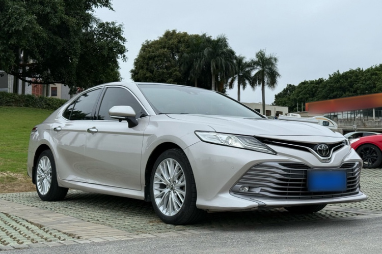 丰田 凯美瑞 2019款 2.5G 豪华版 国VI车身外观6005