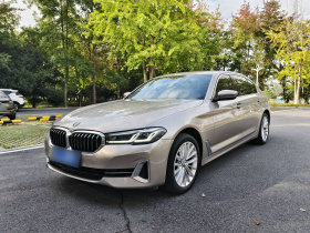 宝马5系 2022款 改款二 525Li 豪华套装