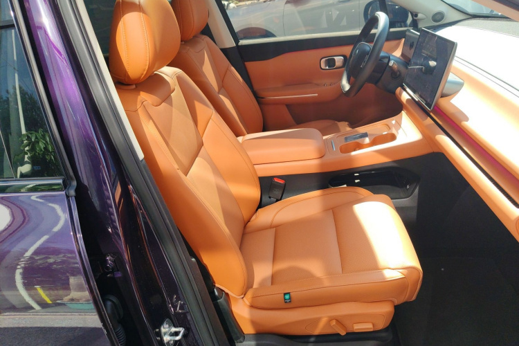 零跑汽车 零跑C16 2024款 增程 200激光雷达版局部细节41