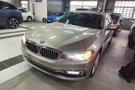 宝马5系 2018款 525Li 豪华套装