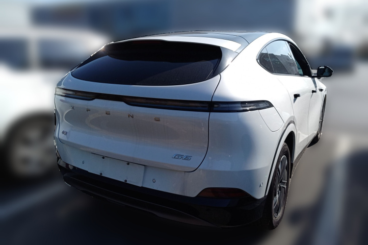 小鹏G6 2023款 580 长续航 Pro车身外观7