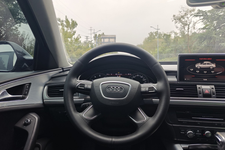 奥迪A6L 2014款 TFSI 标准型中控内饰7006