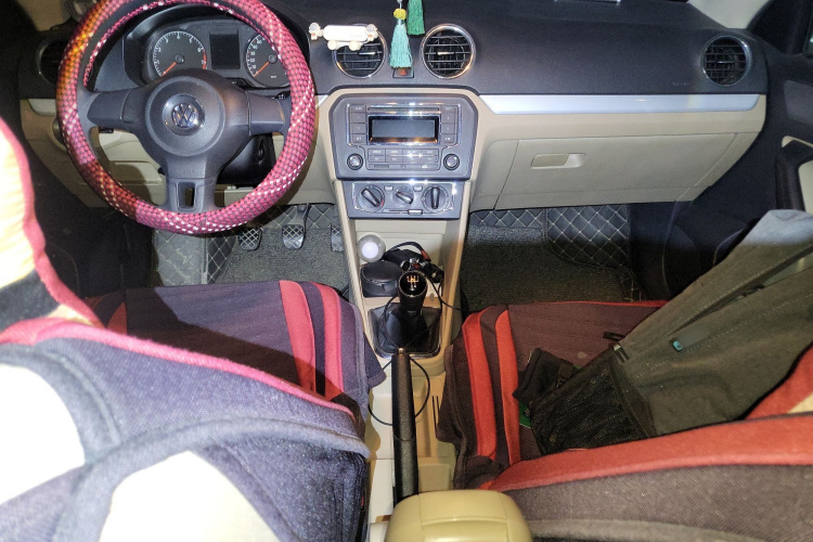 大众 捷达 2013款 1.6L 手动舒适型中控内饰12