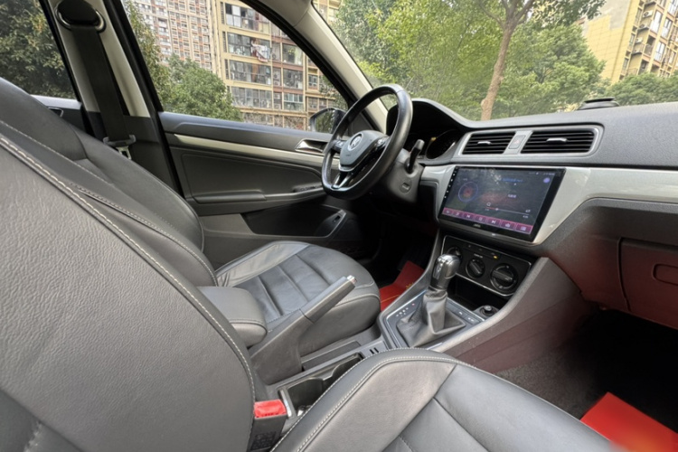 大众 朗逸 2017款 1.6L 自动舒适版局部细节41