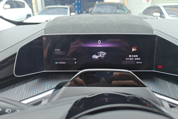 极氪001 2022款 长续航双电机 WE版局部细节14