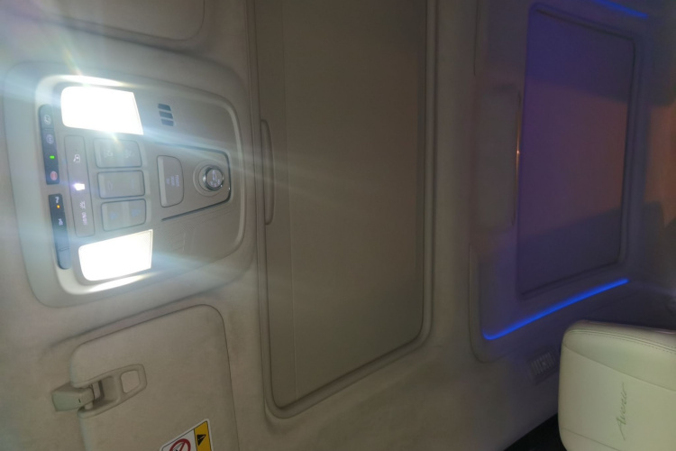 别克GL8 2022款 Avenir艾维亚 六座贤礼版局部细节22