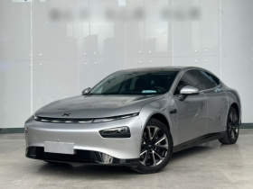 小鹏P7 2020款 670E