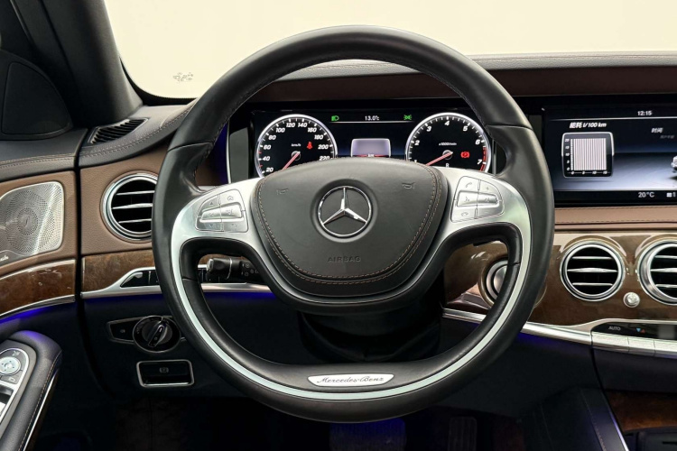 奔驰S级 2017款 S 400 L中控内饰7002
