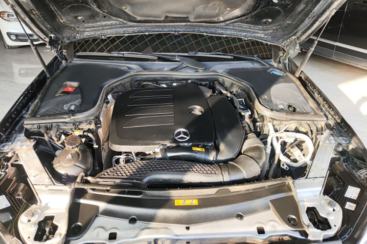 奔驰E级 2021款 改款 E 260 L局部细节24