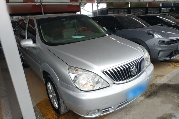 别克GL8 2014款 2.4L 经典版车身外观6002