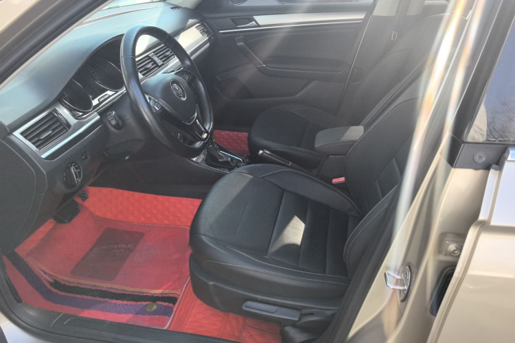 大众 宝来 2018款 1.5L 自动舒适型中控内饰19