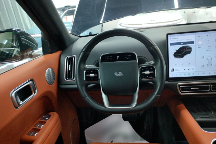 理想汽车 理想L8 2024款 Ultra中控内饰13