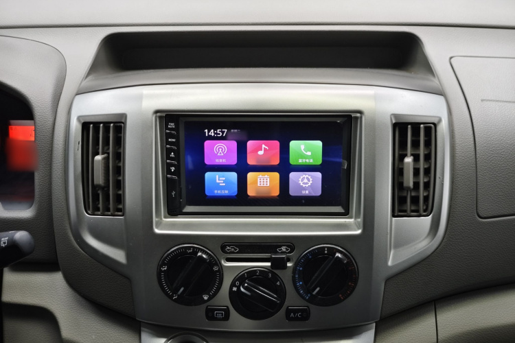 日产NV200 2018款 1.6L CVT尊享型局部细节16