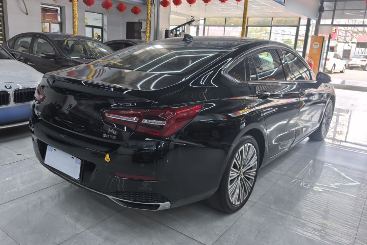 红旗H5 2022款 经典款 改款 1.5T DCT旗韵版车身外观6007