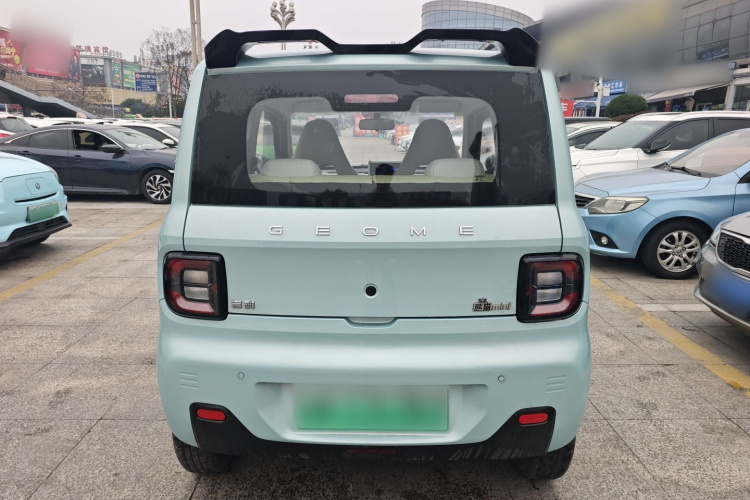 吉利银河 2024款 熊猫mini 200km 耐力熊车身外观6