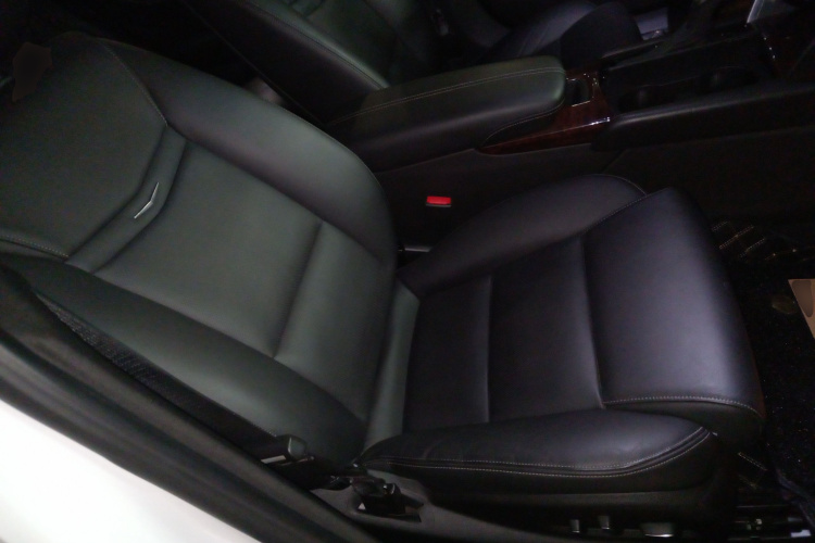 凯迪拉克XTS 2016款 28T 豪华型局部细节41