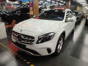 奔驰GLA 2019款 GLA 200 动感型