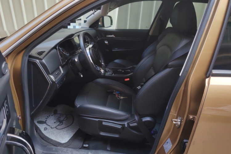 众泰T600 Coupe 2017款 1.5T 自动尊享型中控内饰19