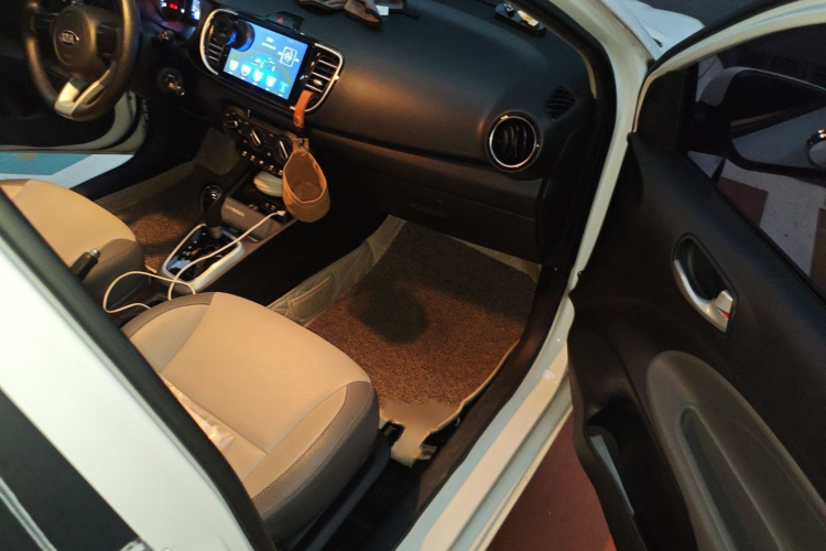 起亚 焕驰 2017款 1.4L 自动智享版Value局部细节9005