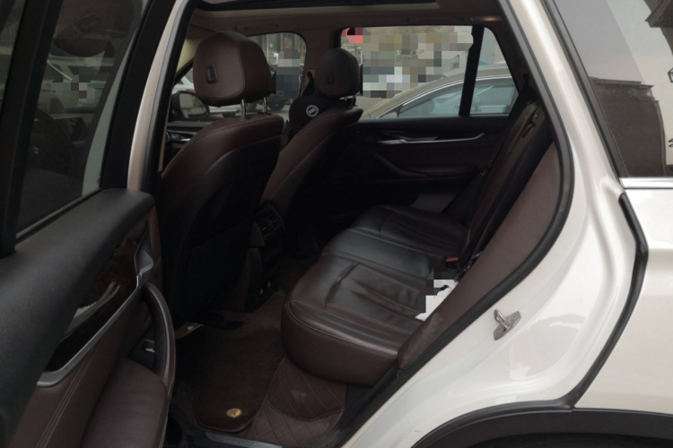 宝马X5(进口) 2015款 xDrive28i中控内饰21