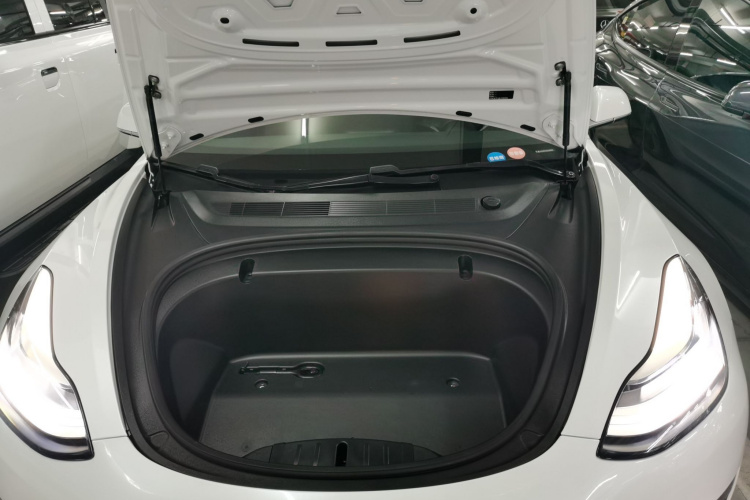 特斯拉 Model 3 2020款 改款 标准续航后驱升级版局部细节24