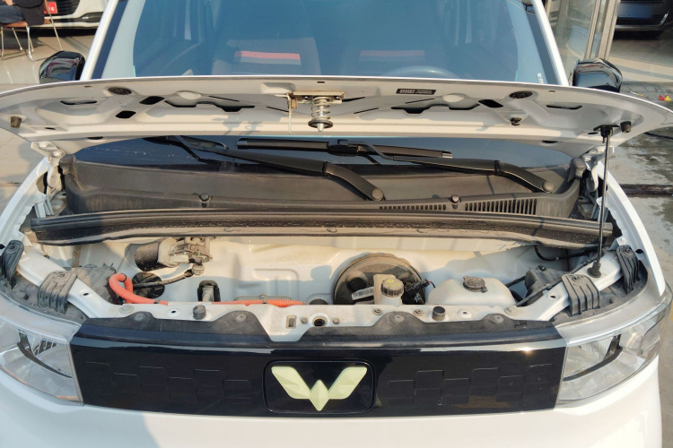 五菱汽车 宏光MINIEV 2022款 轻松款 磷酸铁锂机舱底盘24