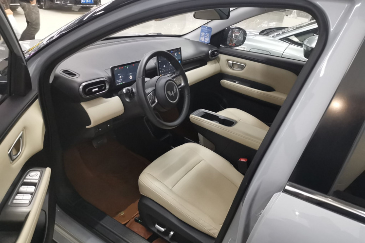 五菱汽车 五菱缤果PLUS 2024款 510km 旗舰版 四座版中控内饰7003