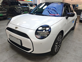电动MINI COOPER 2024款 456km COOPER E 经典派