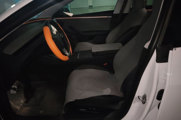 特斯拉 Model 3 2023款 后轮驱动版局部细节19