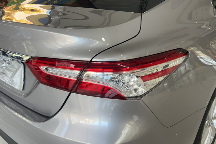 丰田 凯美瑞 2021款 2.0G 豪华版局部细节9004