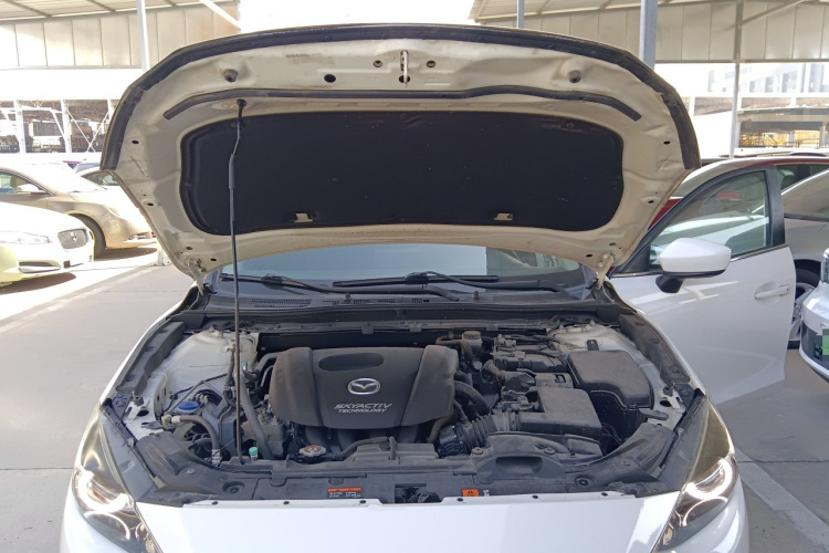 马自达3 昂克赛拉 2014款 三厢 1.5L 手动舒适型局部细节24