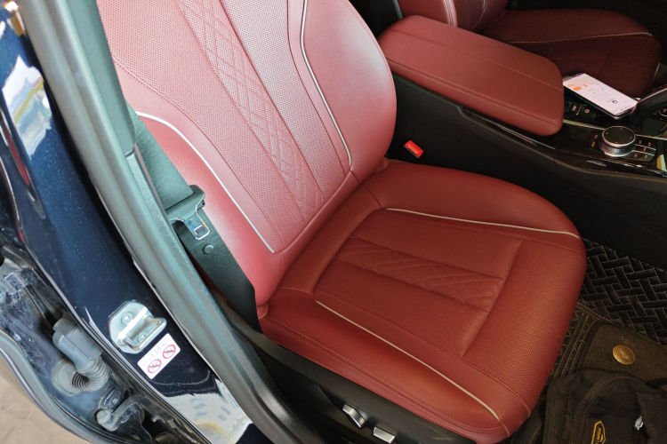 宝马5系 2022款 改款 525Li M运动套装局部细节41