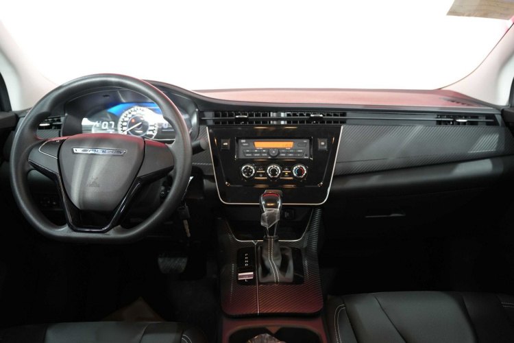 启辰D60 2023款 PLUS 1.6L XE CVT潮领版中控内饰7002
