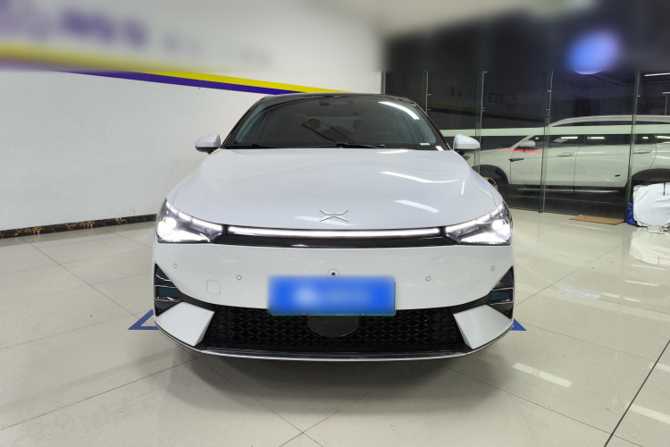 小鹏P5 2021款 550P车身外观2