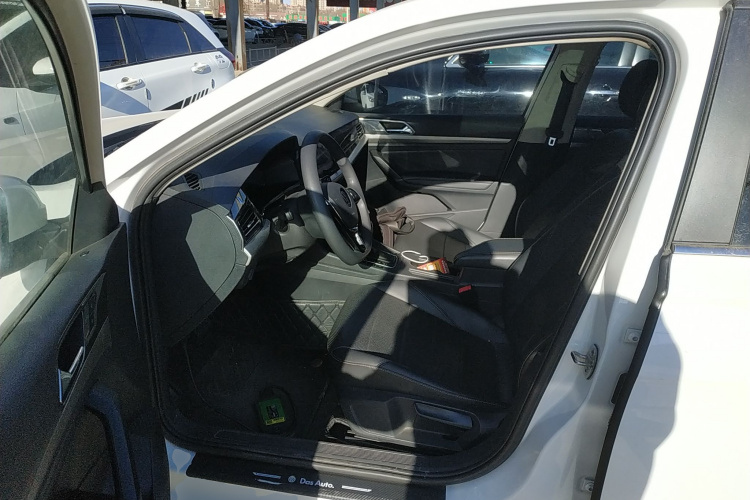 大众 朗逸 2022款 1.5L 自动舒适版中控内饰19